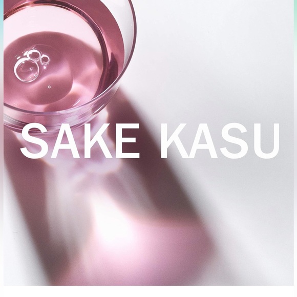 Olay Refreshing Pressed Serum Stick with Vitamin B3 + Sake Kasu, 0.47 oz - Picture 6 of 6